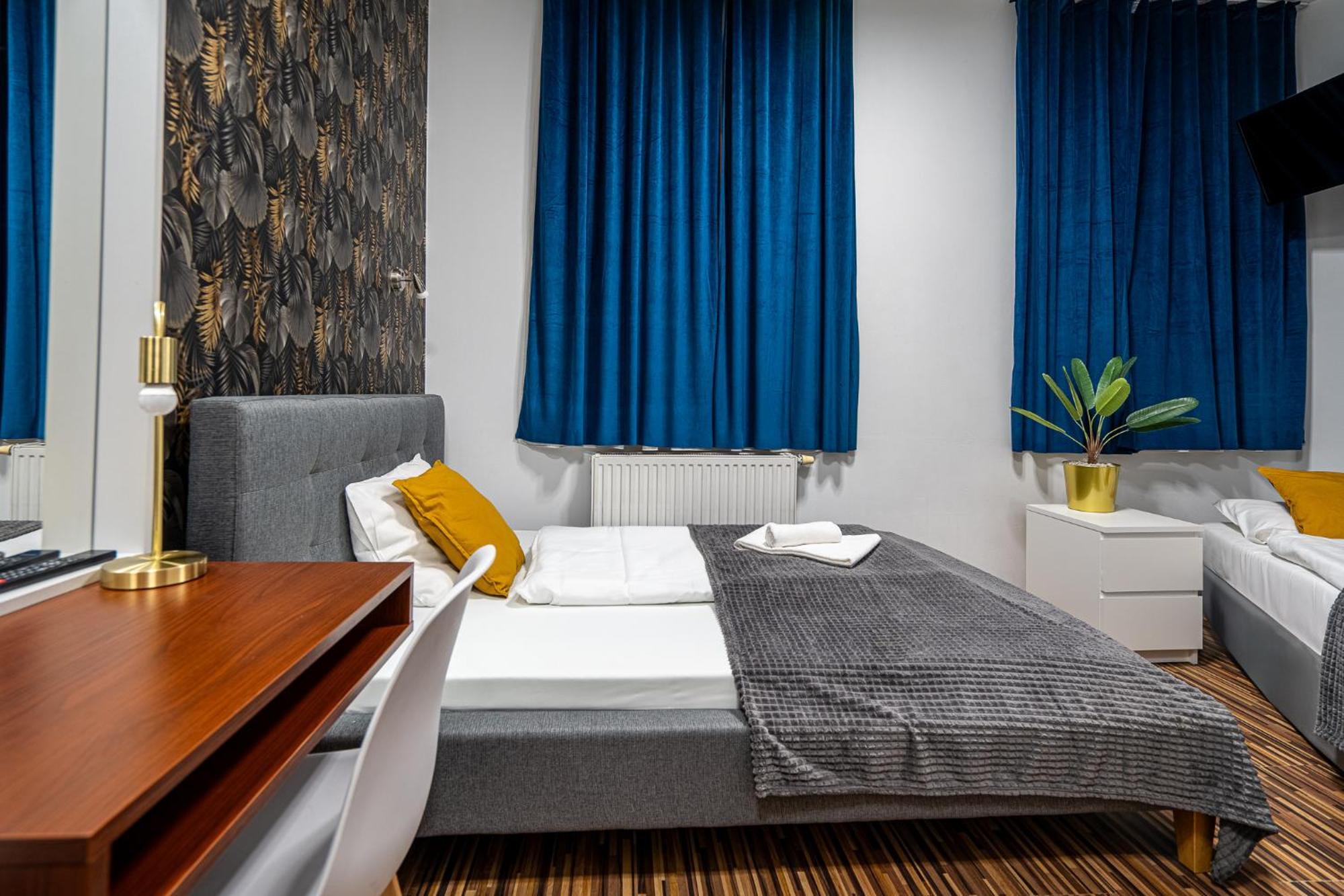 Bed and Breakfast Great Polonia Dwarf Breslavia Esterno foto