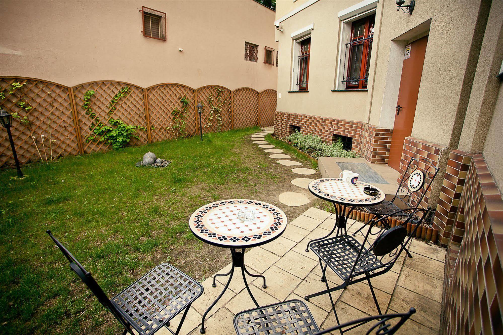Bed and Breakfast Great Polonia Dwarf Breslavia Esterno foto